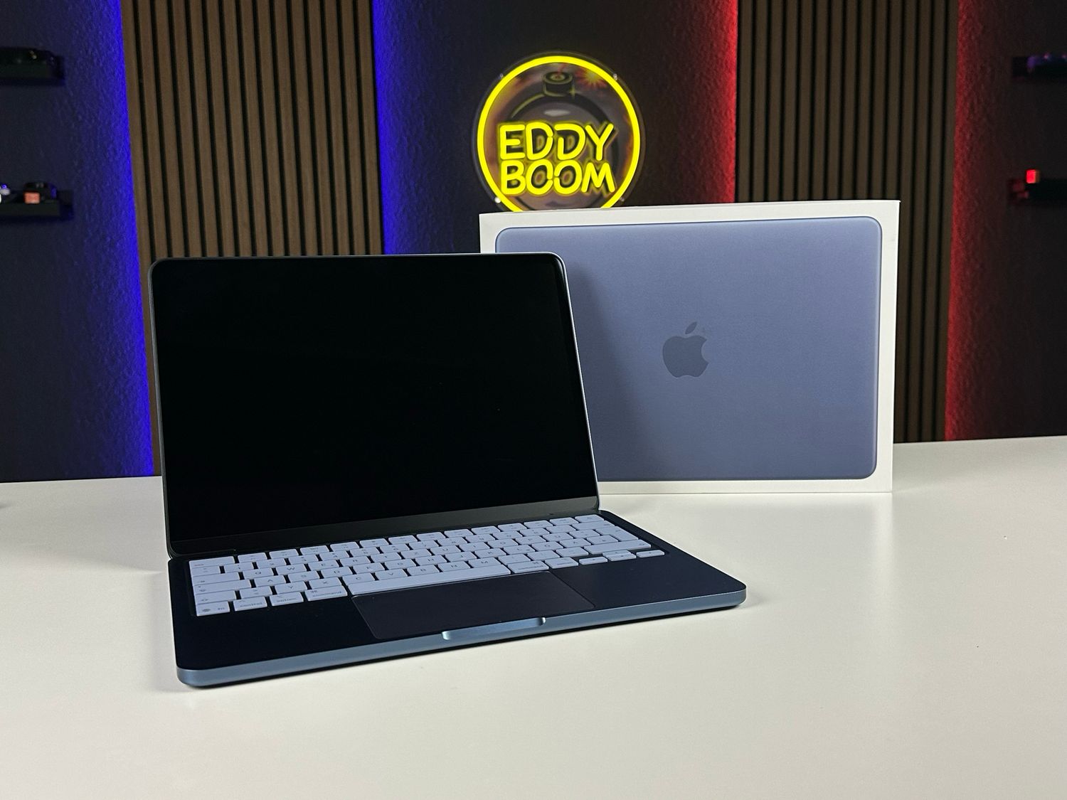 Apple MacBook Neo 13"