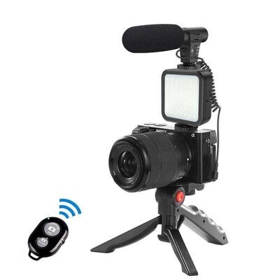 Professional Vlogging Kit With Tripod LED Video Light And Phone Holder