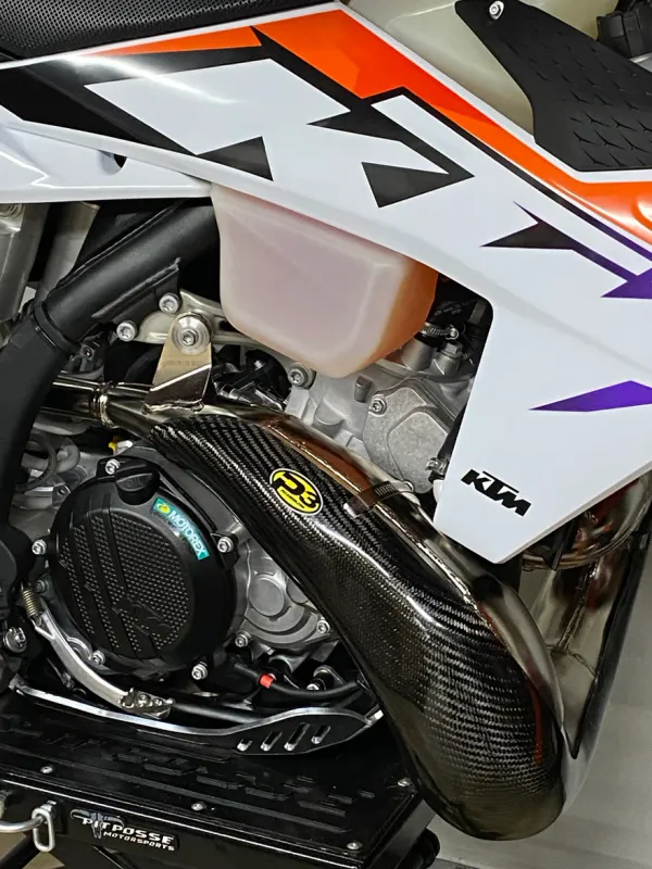 P3 CARBON MAX COVERAGE STOCK Pipe Guard KTM/HUSKY/GAS GAS 250/300 23-26 ENDURO