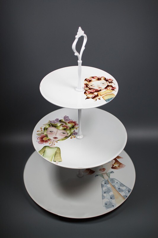 "Kaffeekränzchen" (Etagere)