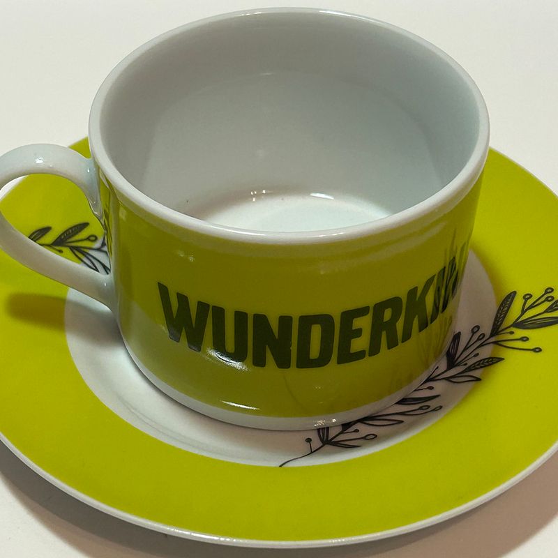 "Wunderkind", (2-tlg. Set aus Ober- und Untertasse)