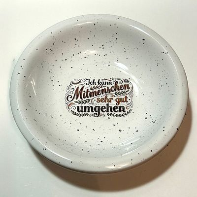 "Ich kann Mitmenschen sehr gut umgehen", (Suppenteller"