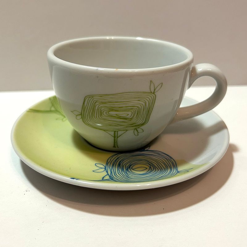 "Happy Tree", (Ober- und Untertasse)