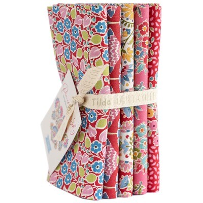 Tilda Pie in the Sky Fat Quarter Bundle Red/Pink 5 Stück