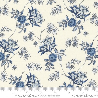 MODA Amelia´s Blue by Betsy Chutchian
