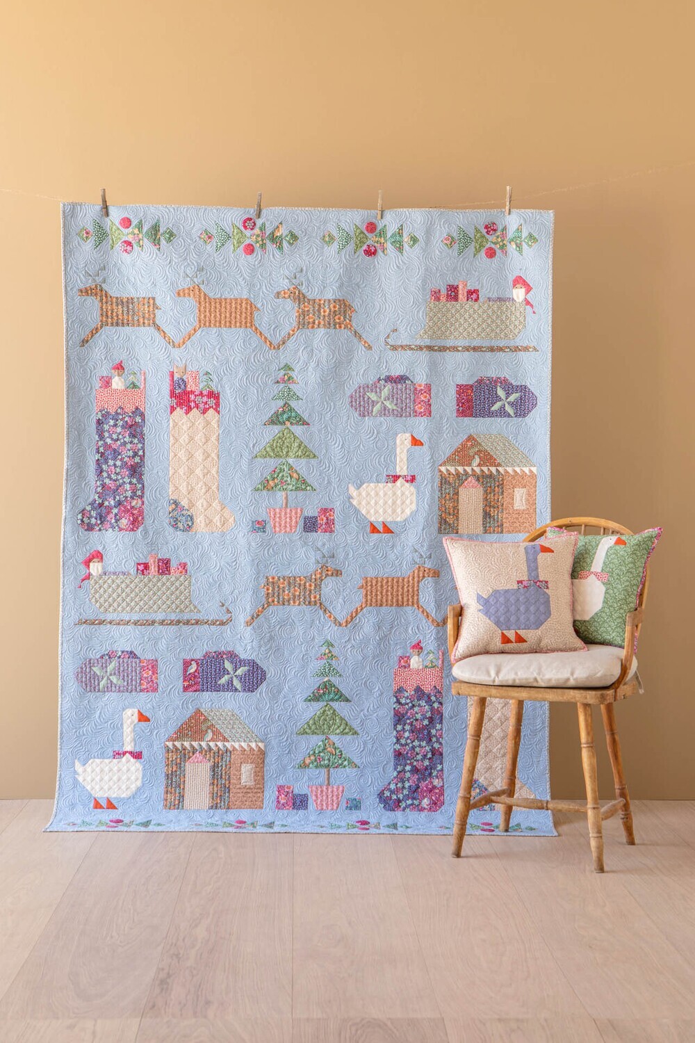 Tilda Happy Holiday Blue Quilt Kit