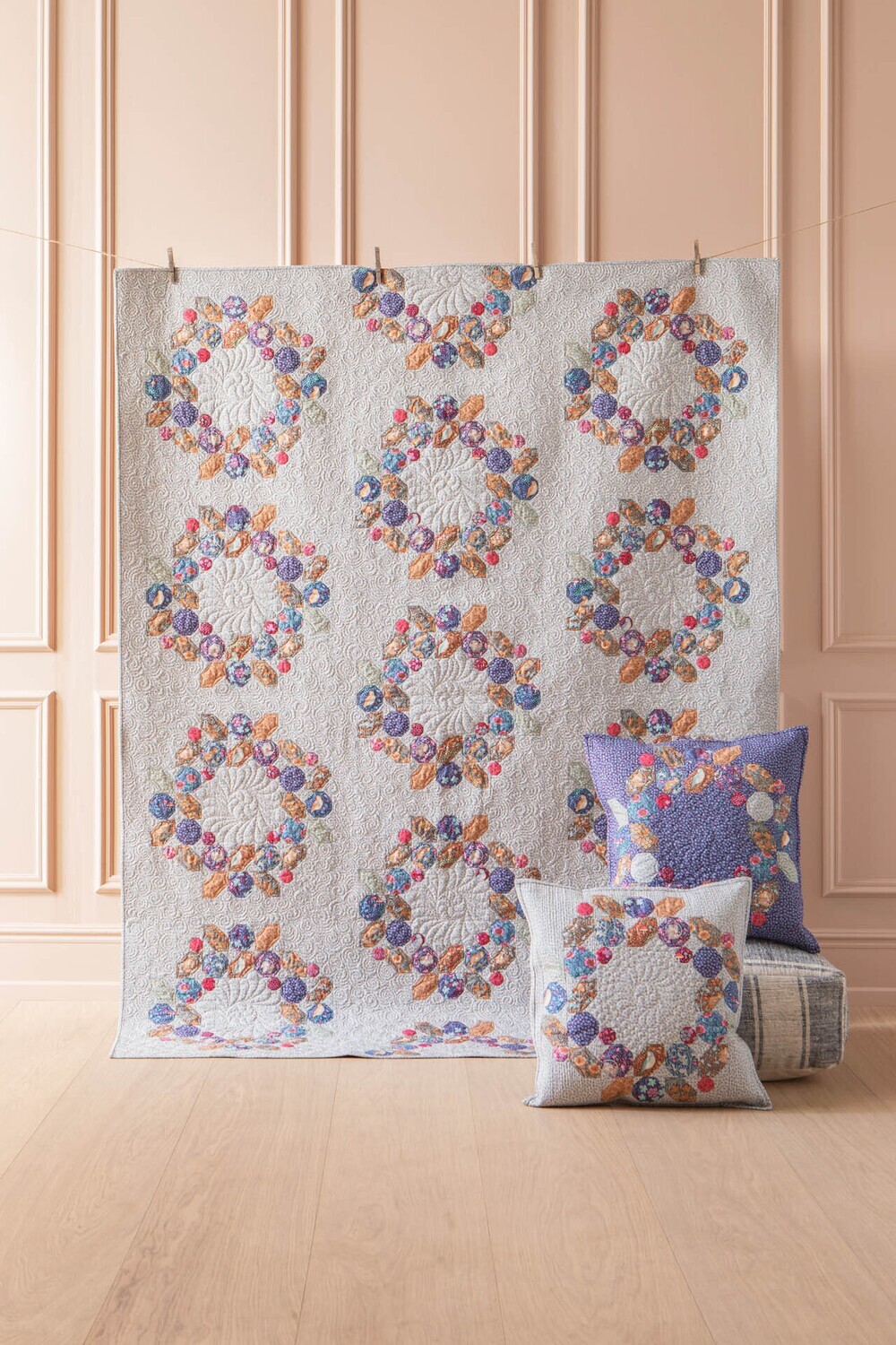 Tilda Berry Wreath Quilt Kit Hazel/Blue
