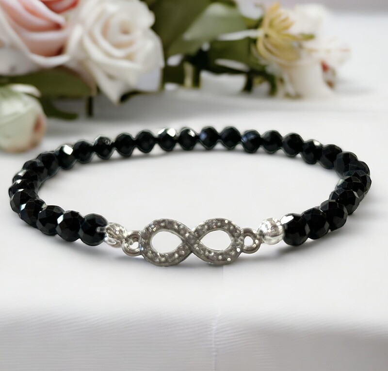 Bracelet spinelle infini Bracelet spinelle infini