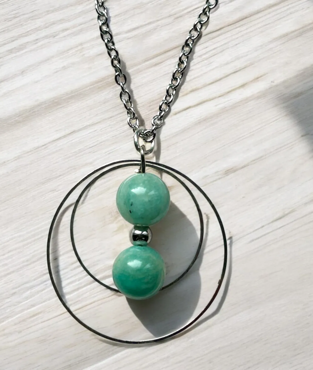 Pendentif avec chaîne - pierres au choix