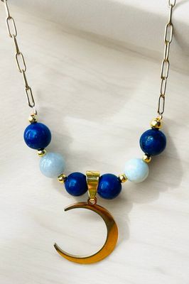 la lune , le lapis lazuli et l'aigue-marine