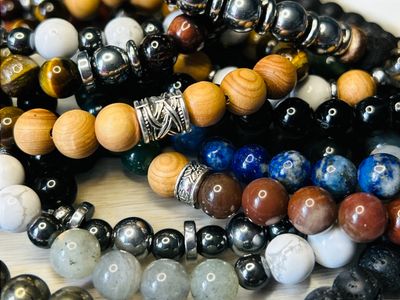 Bracelets en pierre masculins