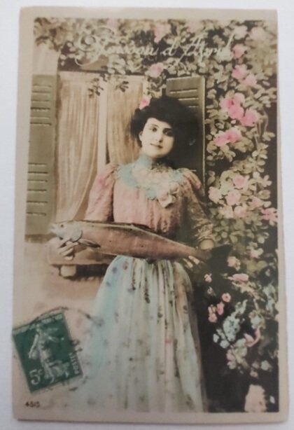 Carte Postale Cartolina Bollo Poisson d'Avril Ragazza Pesce Casa Fiori Primi ‘900