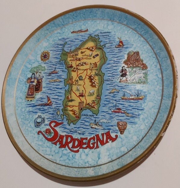 Piatto da Muro Parete RARO CON ERRORE Souvenir Sardegna Cartina Geografica
