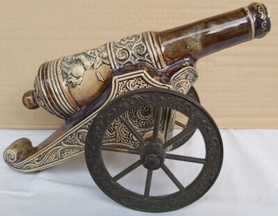 Bottiglia Liquore Brandy Cannone Ceramica d'Arte Soprammobile 1960