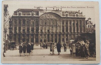Cartolina Postale Viaggiata Bruxelles Grand Place Palais des Ducs (ancienne Bourse) Inizi ‘900