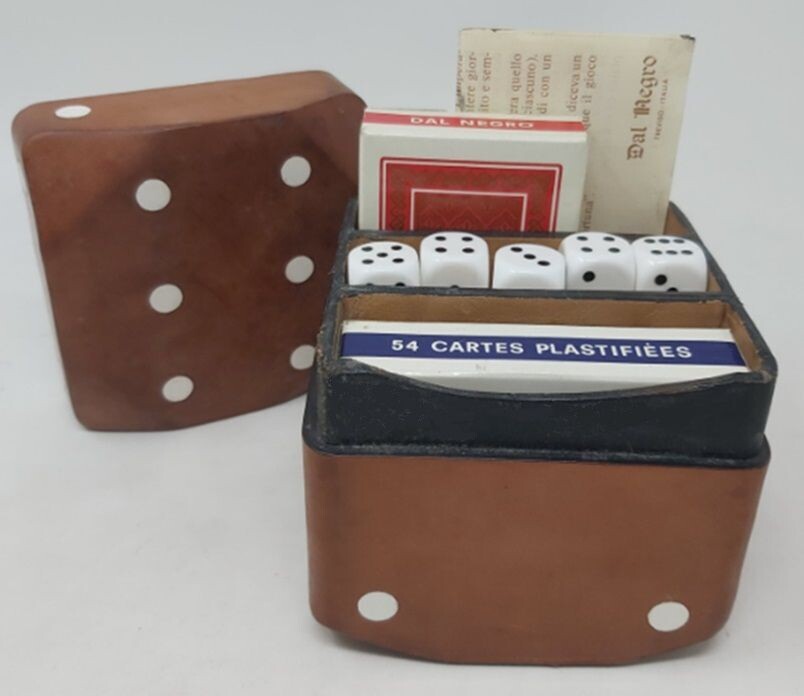 Dado Porta Carte Poker Ramino e 5 Dadi Comuni in Cuoio Vintage