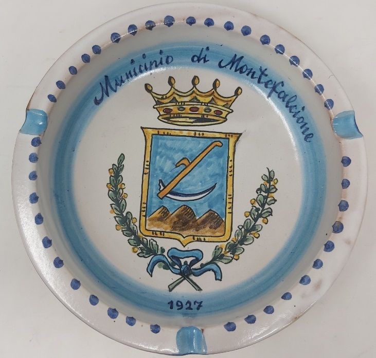 Posacenere Souvenir Portacenere Ceramica Montefalcione 1927 F.lli Solimene