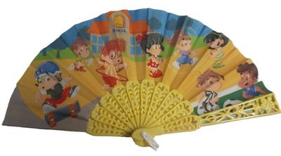 Ventaglio Mini Bambini Plastica Gialla Stoffa Disegno Scuola Bimbi Giocano