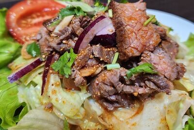 ENTREE + PLAT + DESSERT