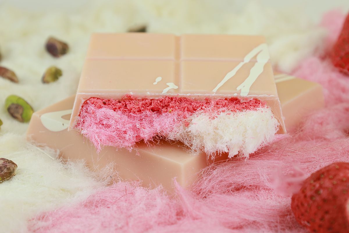 Strawberry Cotton Candy Bar