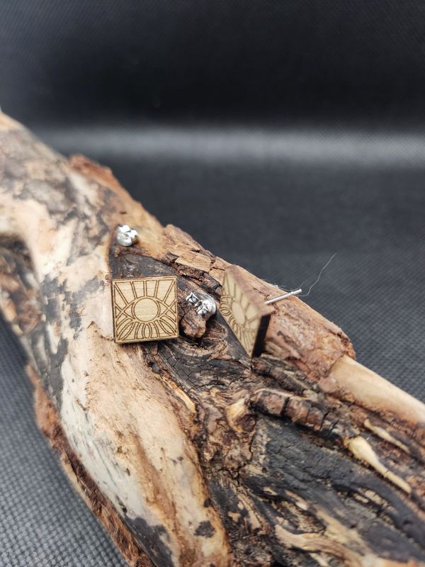 Ohrstecker Ohrstecker "Eyes" aus Balsa-Holz und Edelstahl