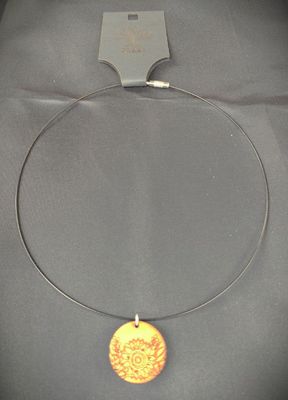 Kette mit Kirschholz Kette mit Kirschholz "Ray of Sunshine"