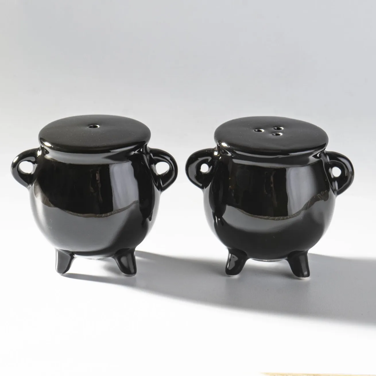 Cauldron Salt And Pepper Shakers