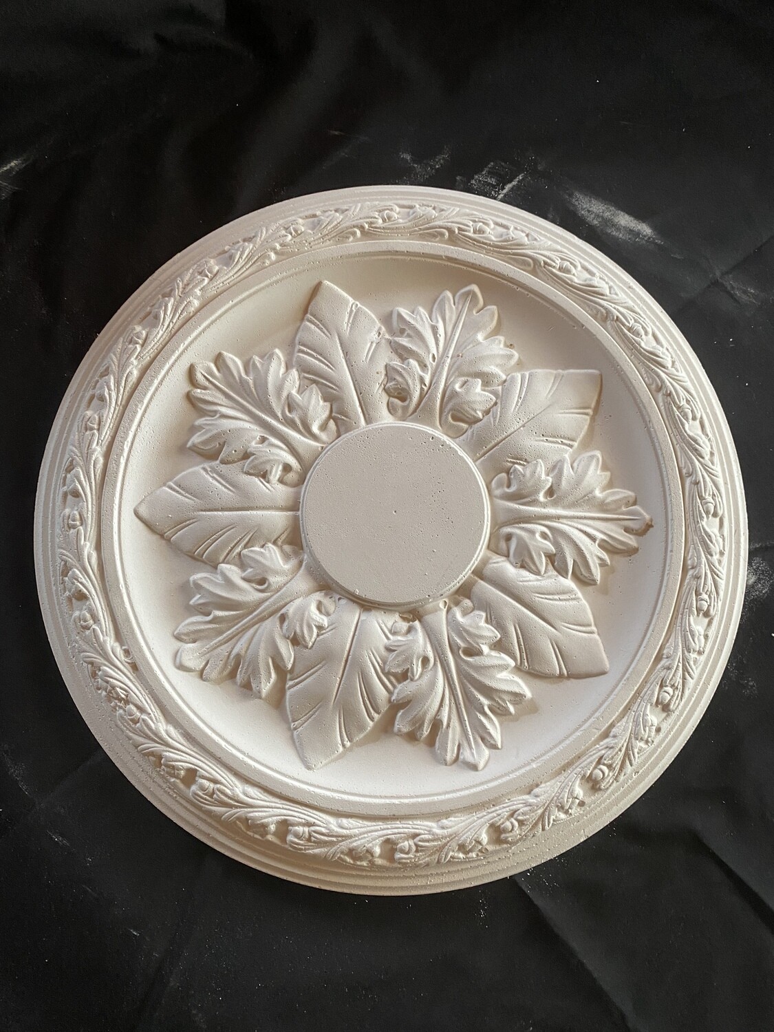 Vintage style lightweight flowered Ceiling Rose