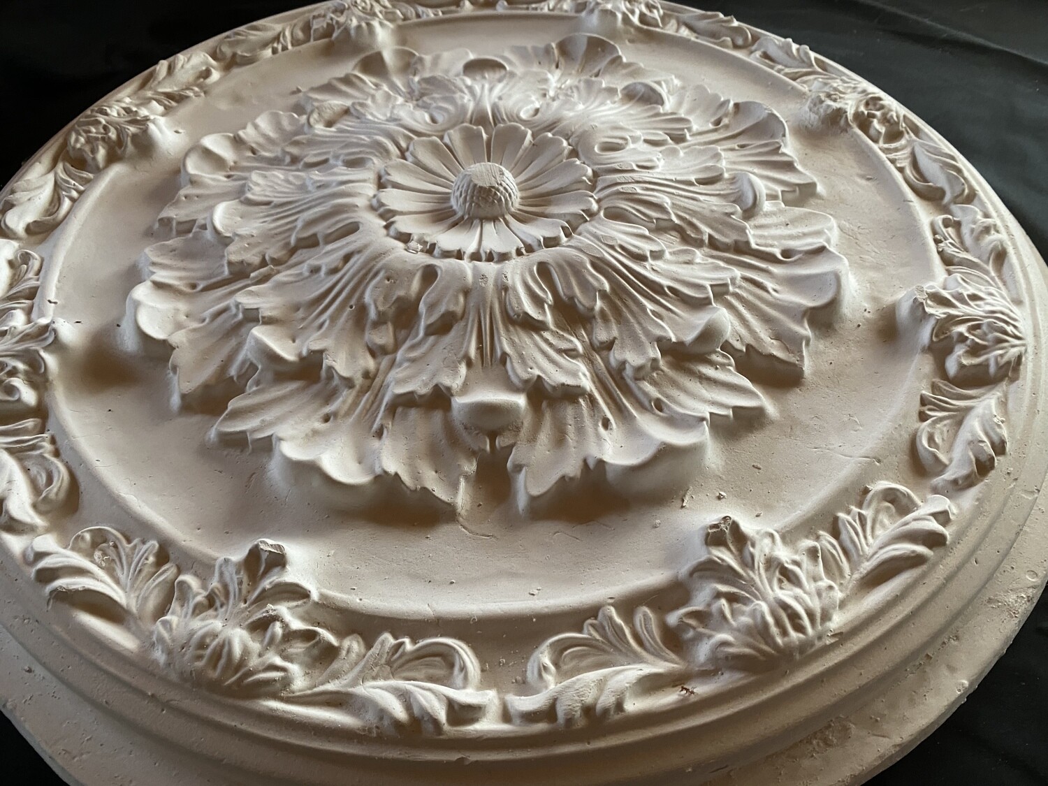 Vintage style Floral plaster ceiling  rose.