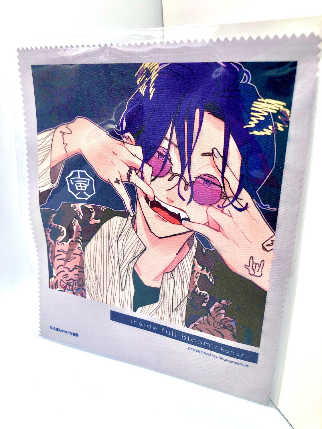 BL | Yaoi : Inside Full Bloom - Microfiber towel
