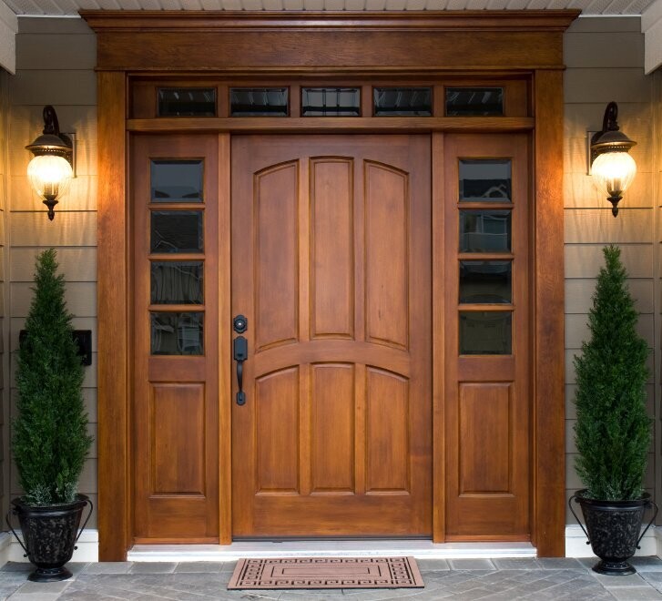 WOODEN DOORS