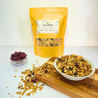 NutraKind Berry Blast - Granola 500g