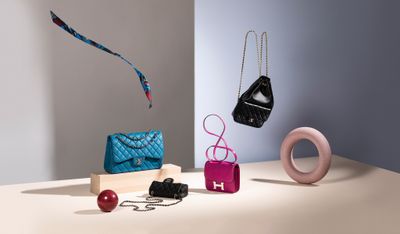 Handbag Stands