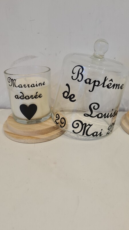 Bougie sous globe