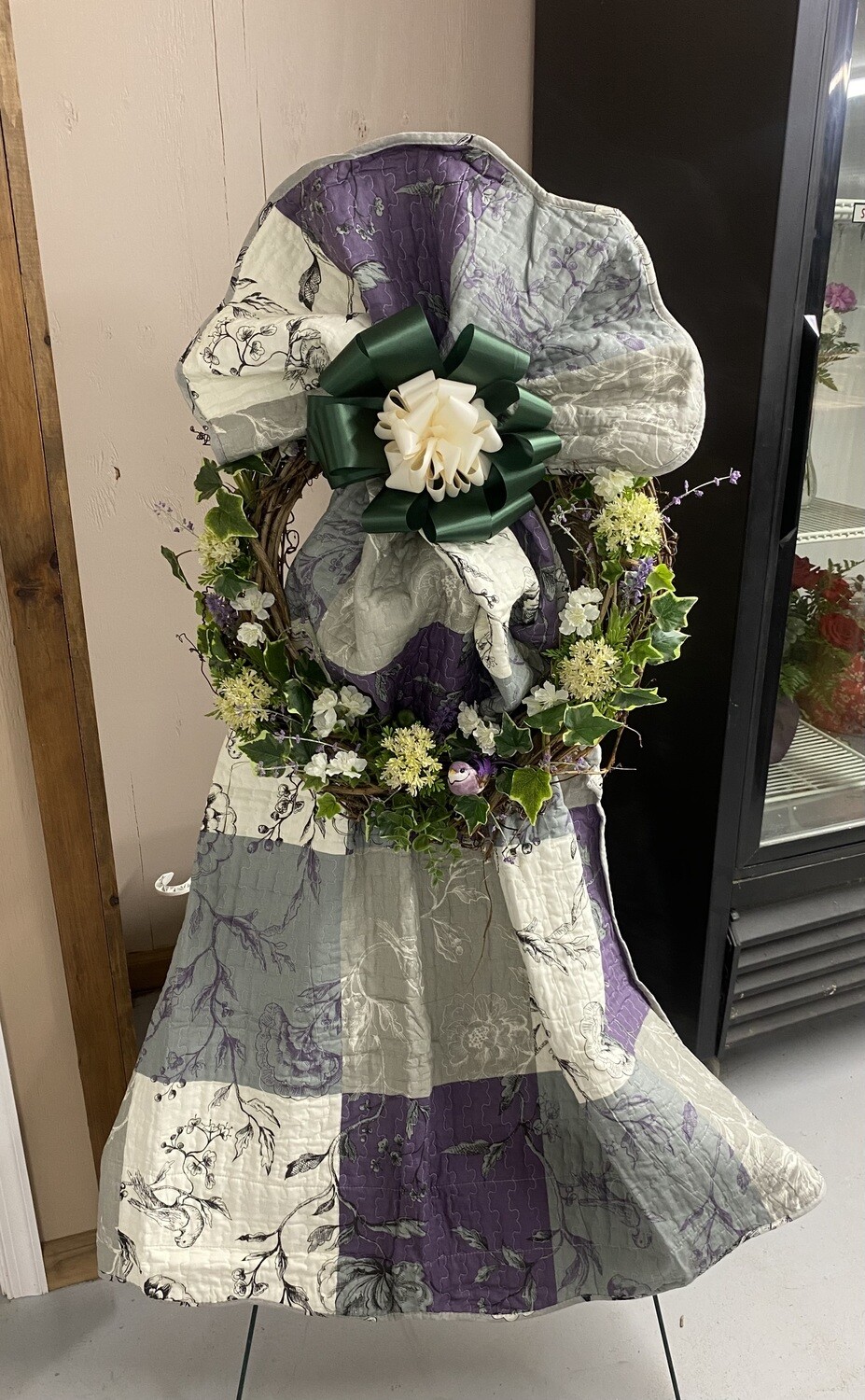 Quilt Angel with Wreath