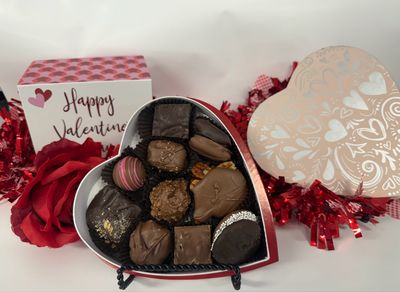 Pre- Packed 1/2 Lb Princess Heart Box