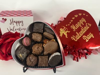 Pre-Packed 1/2 Lb Foil Heart