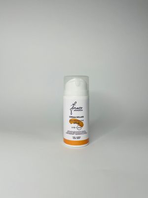 Face and body sunscreen SPF 30 with Aloe Vera and Avocado oil