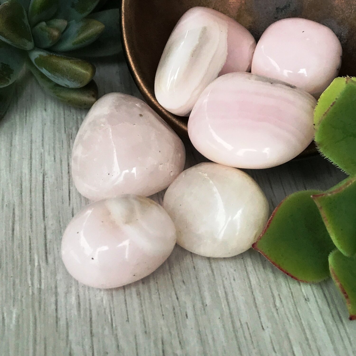 Mango Calcite