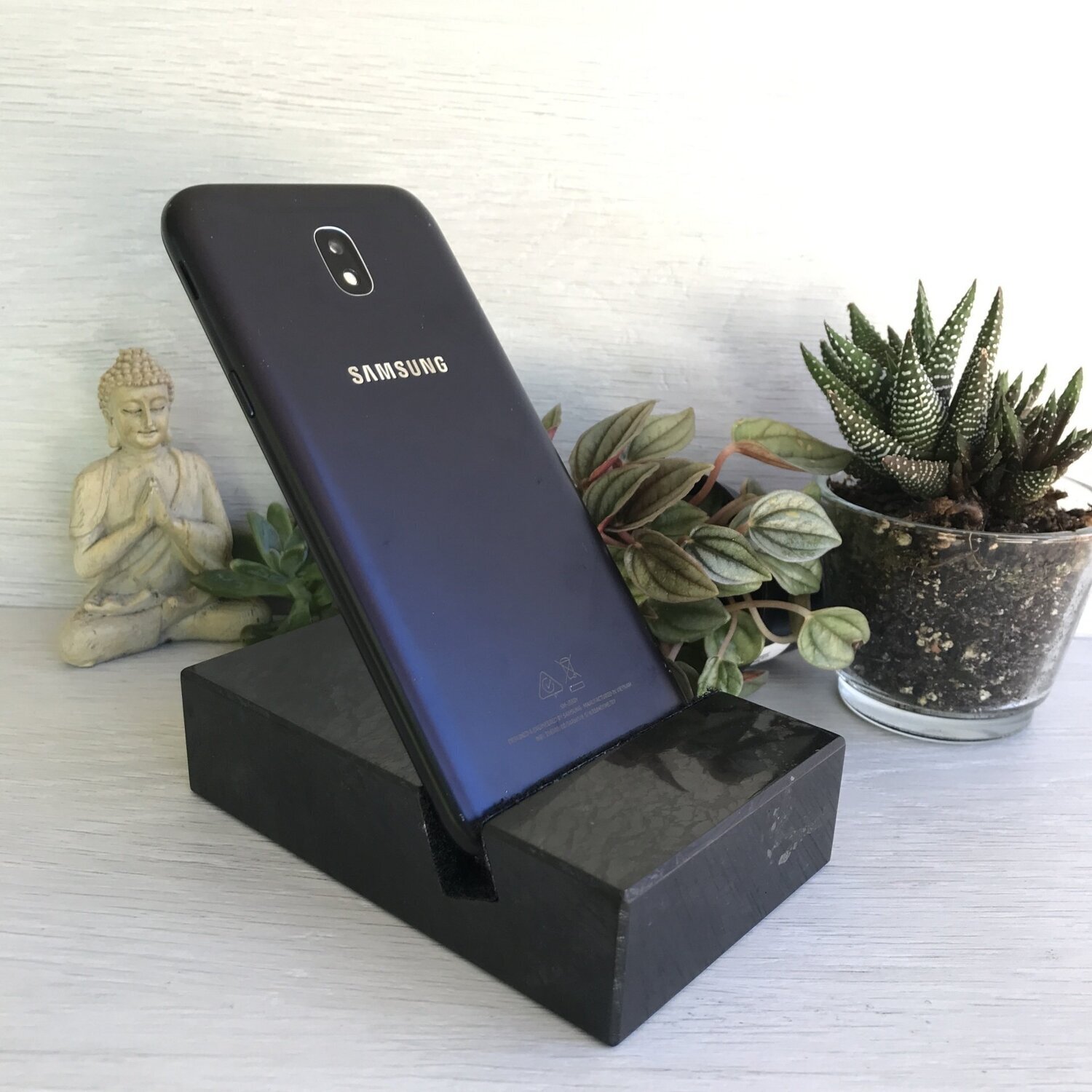 Shungite Stand for Smartphones & Tablets