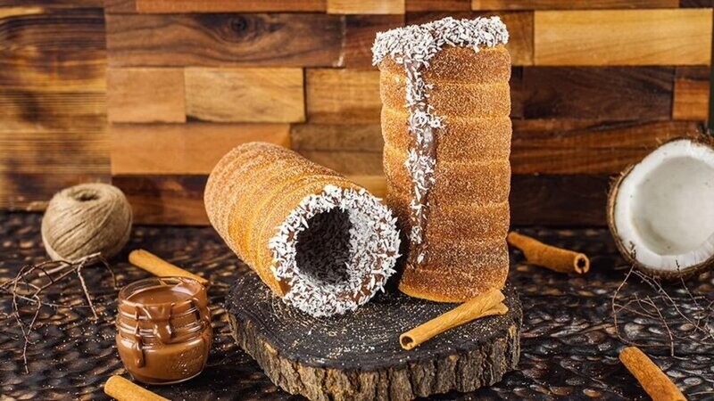 Classic Chimney with Nutella and Coconut
