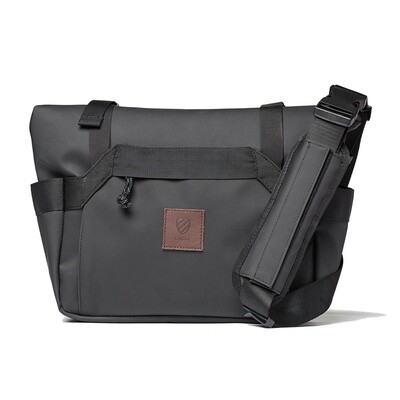 Langly Cross Body Sling Black