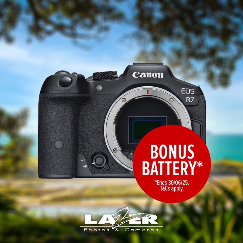 Canon R7 Custom Body Canon EOS R7 (Body Only)