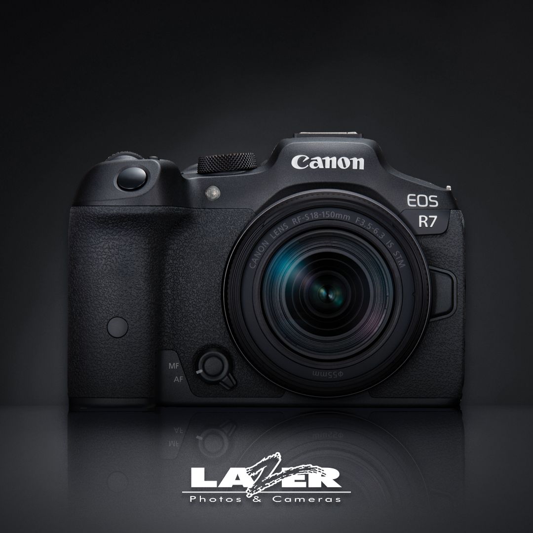 Canon EOS R7 with RF-S 18-150mm F3.5-6.3 IS STM Kit