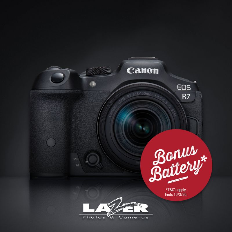 Canon EOS R7 with RF-S 18-150mm F3.5-6.3 IS STM Kit