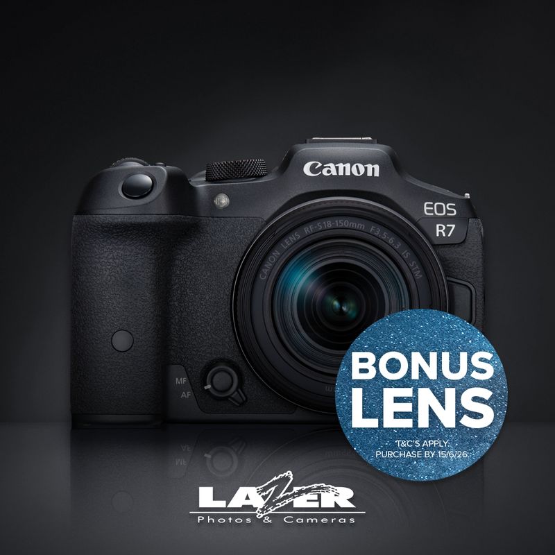 Canon EOS R7 with RF-S 18-150mm F3.5-6.3 IS STM Kit