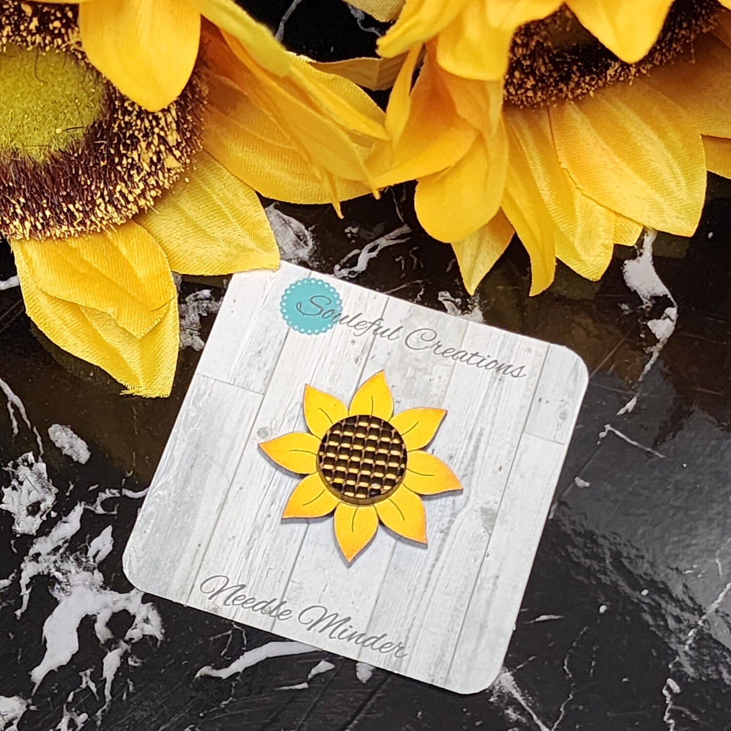 Sunflower Needle Minder