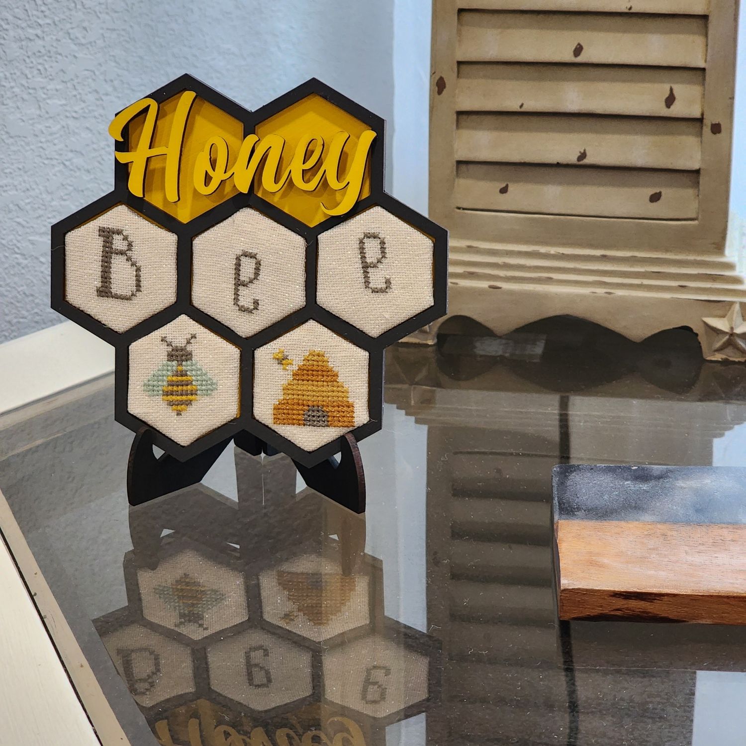 Honeycomb Finishing Piece