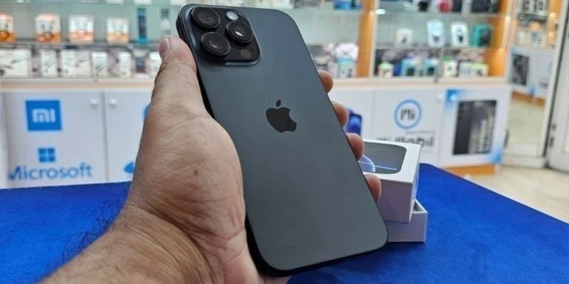 IPHONE 16 PRO MAX 256GB TITANIUM BLACK SM