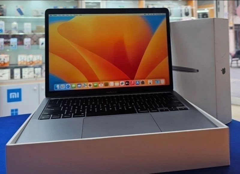 MACBOOK AIR 13 2020 M1 256GB/8GB